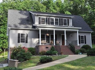 220 Kentucky Rd, West Point, -- 23181