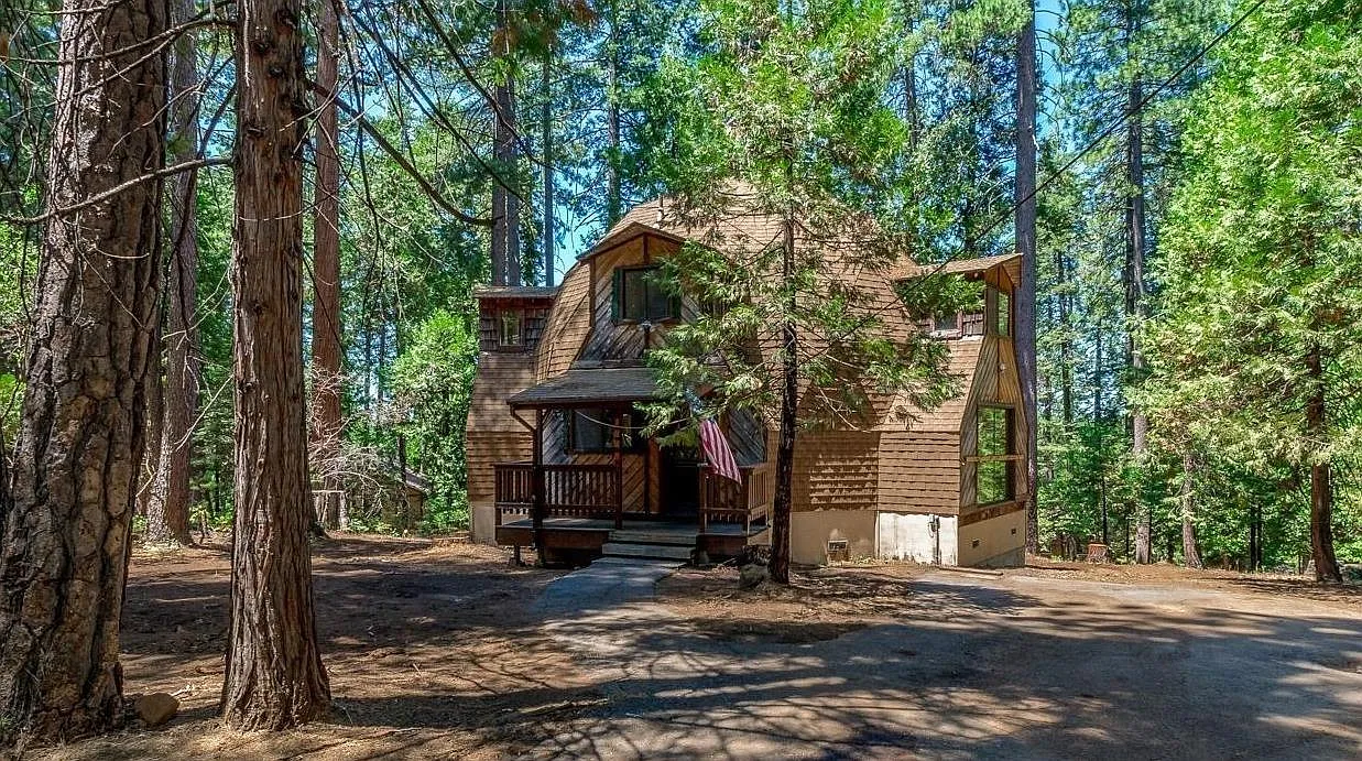 1646 Wawona Way photo 1
