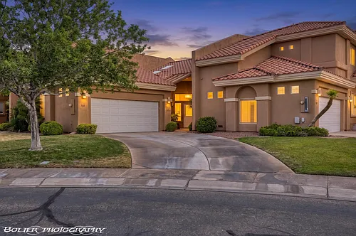 725 Ventana Cir #1 Photo 1 725 Ventana Cir #1 Photo 1