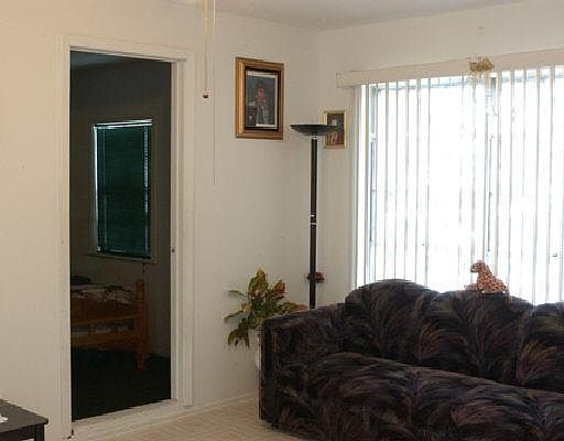 2nd image of 6054 CASTLE HUNT DR