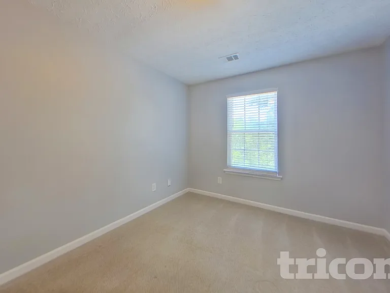 5330 Mountain Top Pl — Photo 11