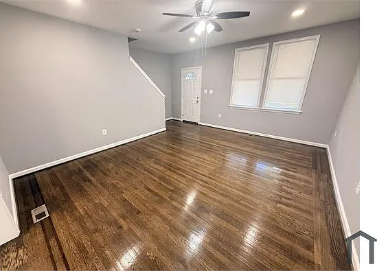 3213 Ramona Ave — Photo 5