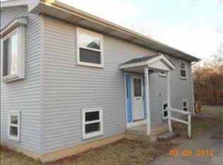 2763 Southlawn St, Ypsilanti, MI 48197