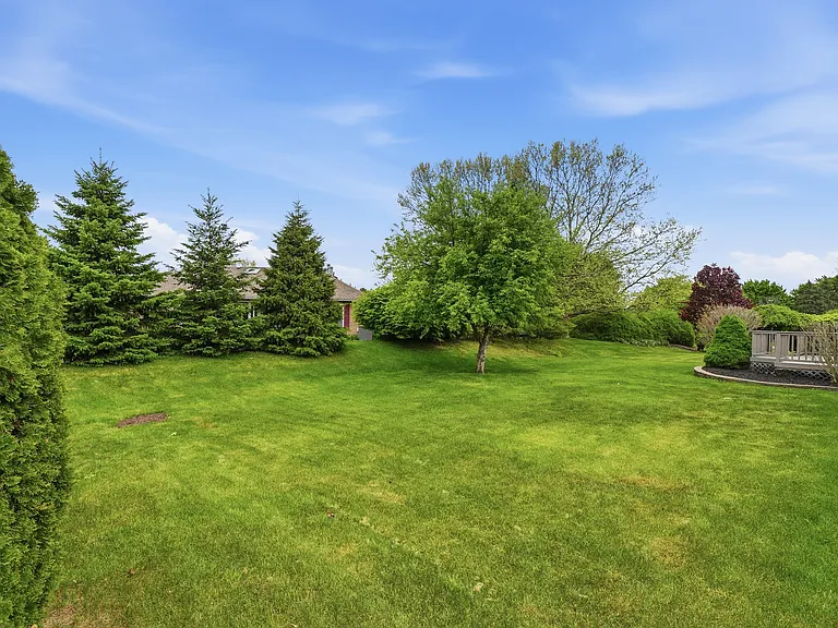 13697 Silent Woods Dr — Photo 41