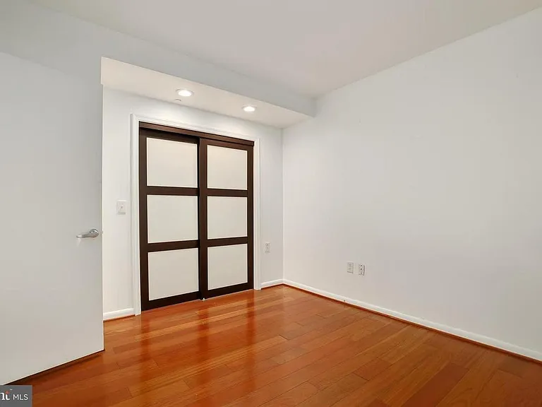 355 I St SW #511 — Photo 5