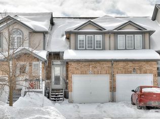 252 Activa Ave, Kitchener, ON N2E3T9