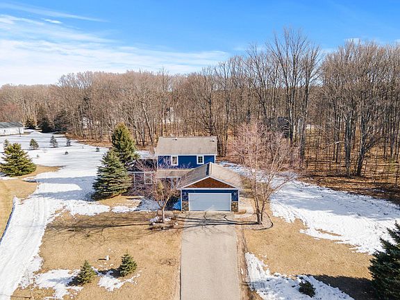 5th image of 737 Krystal Meadow Ln