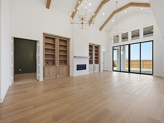 7th image of this home