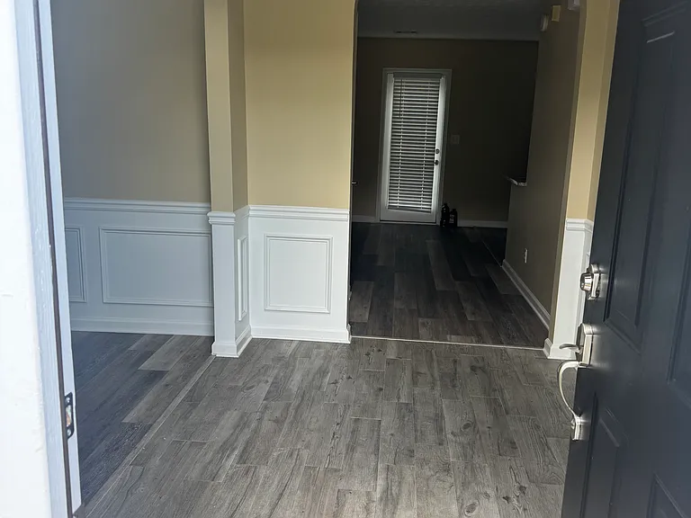 816 Norwalk Cv — Photo 2