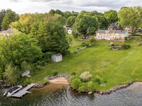 136 Franklin Street, Laconia, NH 03246