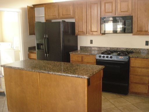 2nd image of 7 Chatmoss Rd