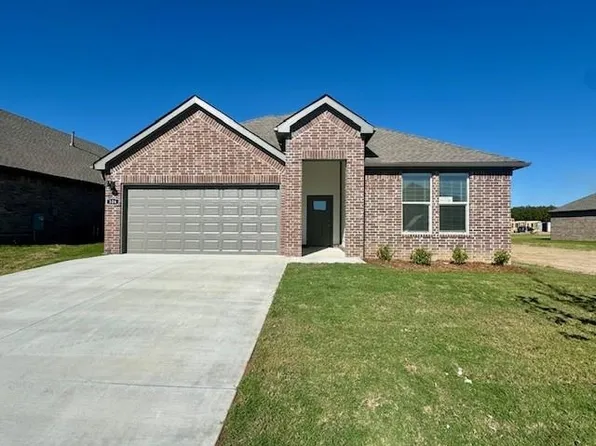 106 Mikah Dr, Maumelle, AR 72113