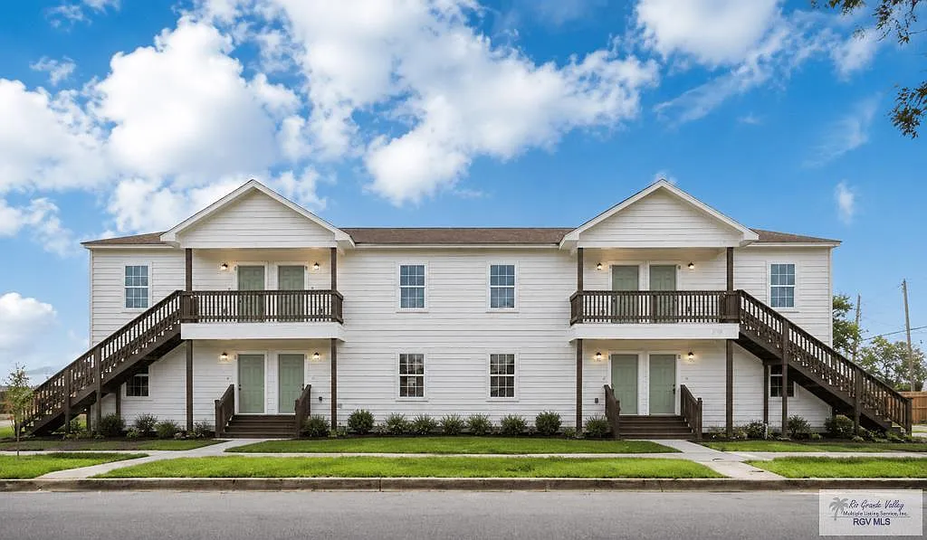 2 bed, 1.0 bath, 612 sqft, $650 — Photo 1
