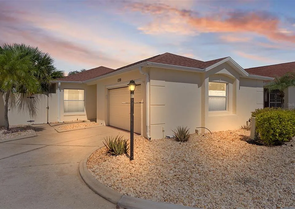 1330 Lajolla Cir