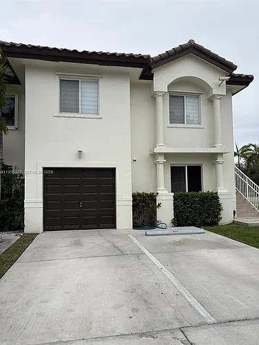 8802 NW 109th Ct Photo 1