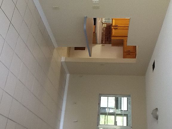 3rd image of 7136 Laurel Hill Dr