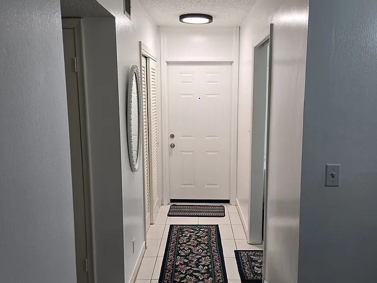 609 NE 14th Ave #404 — Photo 8