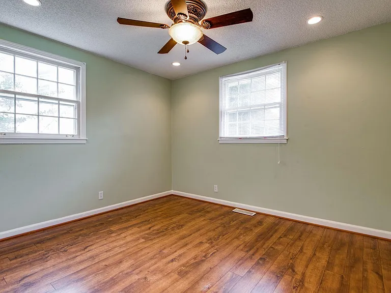 845A Oakwood Terrace Dr — Photo 7
