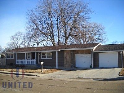 1st image of 3108 A St