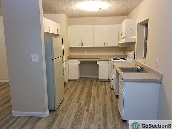 3rd image of 7160 NW 14th Pl #4