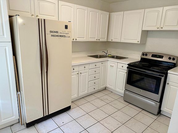 3rd image of 132 Booth Ave APT 2