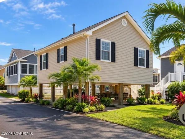 109 W Pompano Way, Lavallette, NJ 08735