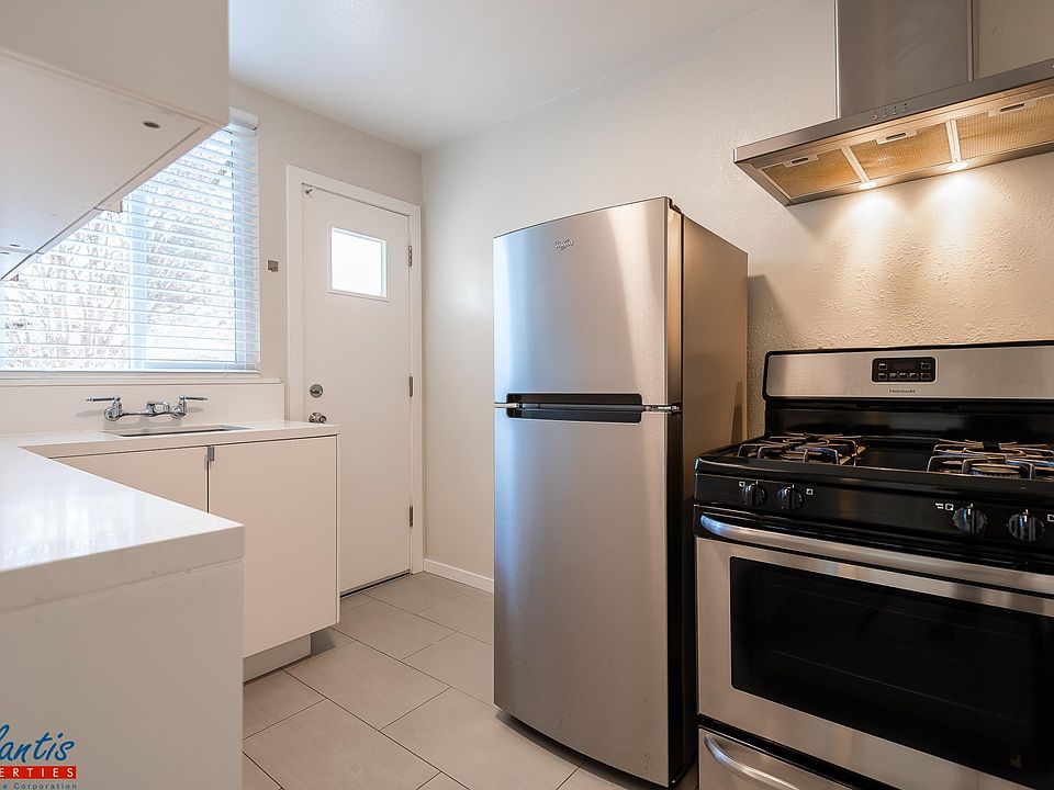 1st image of 220 W California Ave APT B