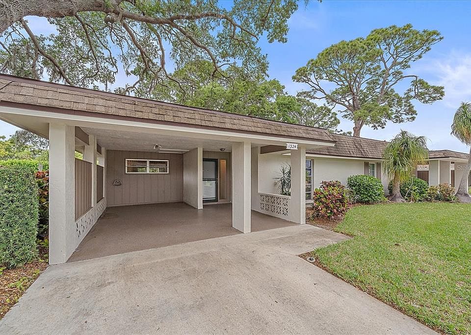 1st image of 1324 GLENDALE CIRCLE W