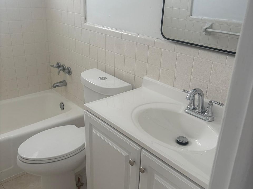 1st image of 1901 Miami Rd #1-3