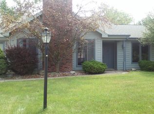 10410 Oak Trail Rd, Fort Wayne, IN 46845