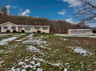 121 Betty Ln, Nicholson, PA 18446