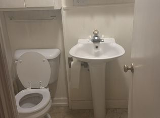 15 1st St SE #2, Faribault, MN 55021