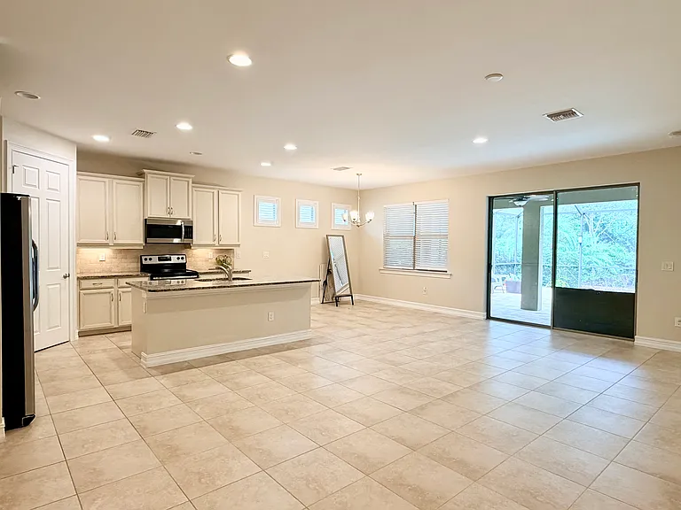 16432 Aberdeen Way — Photo 8