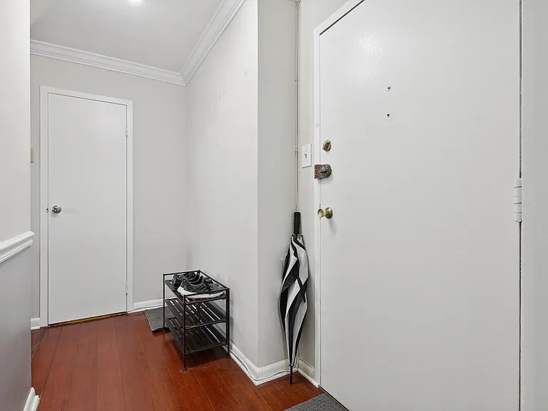 950 25th St NW #1012 — Photo 4