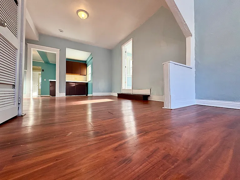 255 Ontario St #2 — Photo 25
