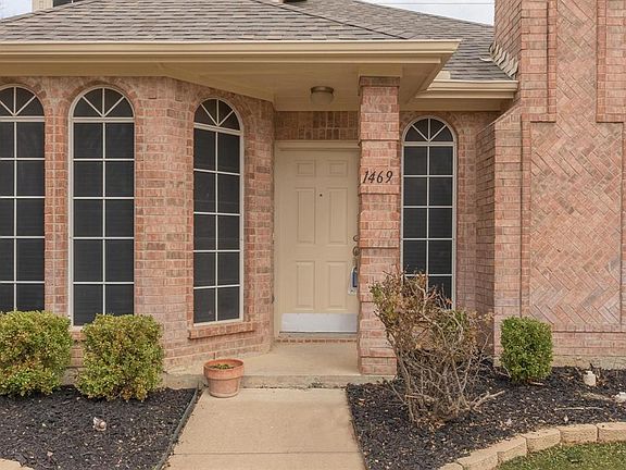 3rd image of 1469 Bregenz Ln