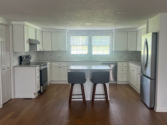 5th image of 151 Capps Rd