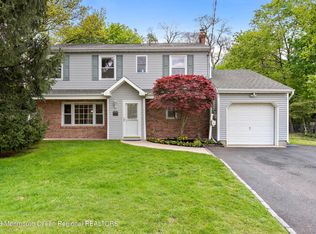 470 East Rd, Belford, NJ 07718