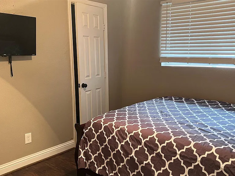 6335 Tall Willow Dr — Photo 26