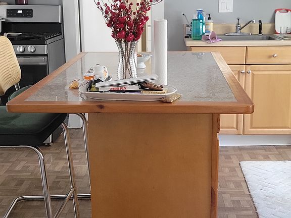5th image of 85 Kaposia St #83