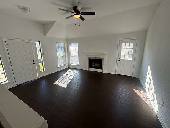 2nd image of 2805 Spanish Bay Dr