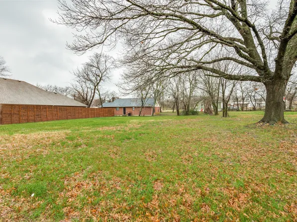 1503 Pittsfield St, Ennis, TX 75119