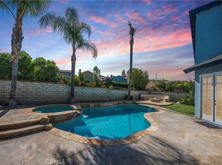 28914 Raintree Ln, Santa Clarita, CA 91390
