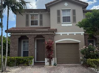 14722 SW 25th St, Miami, FL 33185