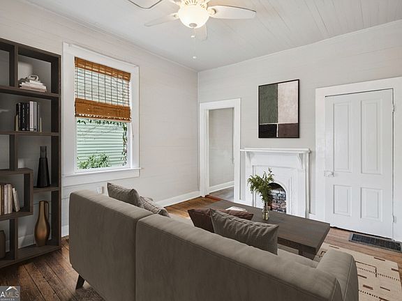 2nd image of 197 Carroll St SE