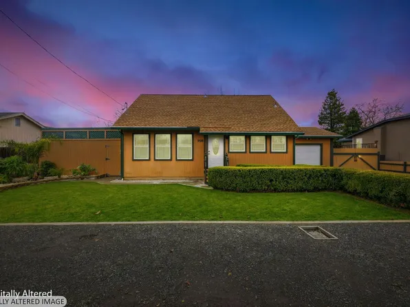 203 Cockrobin Avenue, Windsor, CA 95492