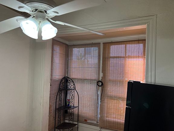 5th image of 1302 Kinau St #Kn-09