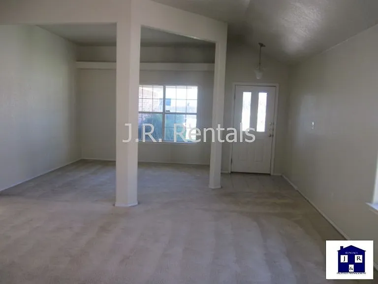 1906 Flagstaff Dr — Photo 54