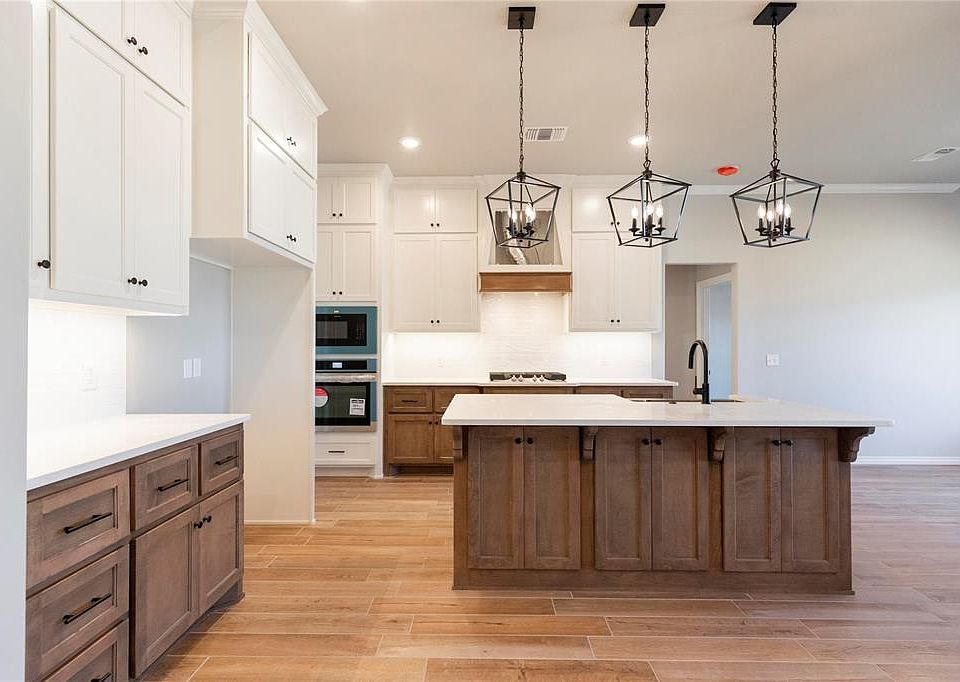 1st image of 5505 Santa Lucia Dr