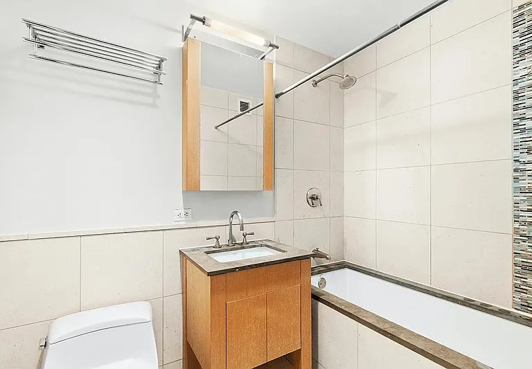 350 W 42nd St #19C — Photo 4